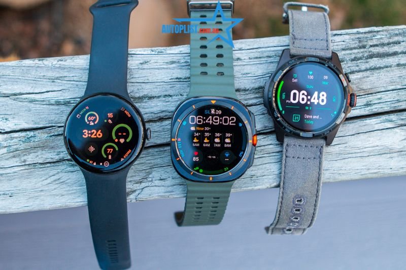 Health smartwatches support real time wellness tracking and healthier daily habits